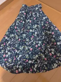anysis 花柄スカート　紺