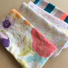 ガーゼハンカチ  4重＊1  4枚セット