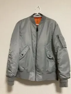 ヒートパデッドMA-1ブルゾン　ライトグレー　Sサイズ