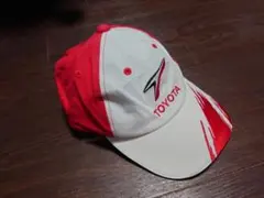 TOYOTA F1 ロゴ刺繍 キャップ 赤白のサムネイル