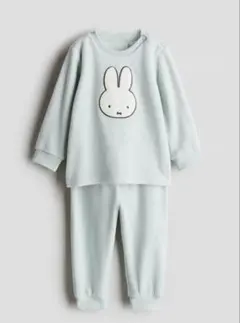 ミッフィー パジャマ エイチアンドエム 105サイズ