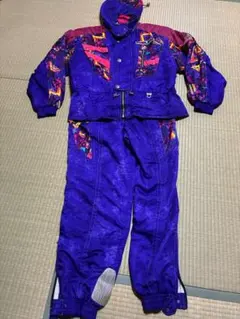 紫色 幾何学模様 スキーウェア