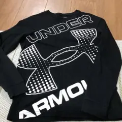 Under Armour ブラック ロングTシャツ YXL 160 長袖Tシャツ