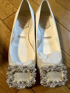 2026年最新】ROGER VIVIER レディース フラットシューズ・バレエ