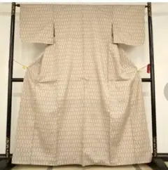 上質な紬　亀甲文　正絹　逸品