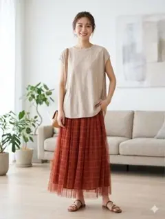 ベージュ バックデザイン　カットソーTシャツ カジュアル