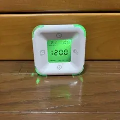 デジタル時計 時計 室内温度測れる タイマー・目覚まし機能付き 緑と青に光る