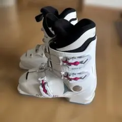 Item thumbnail for item 020c689a-ffa0-477a-b19a-636b545999cd