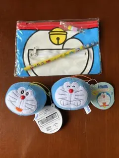 ドラえもん フェイスマスコット・ポーチ・鉛筆セット