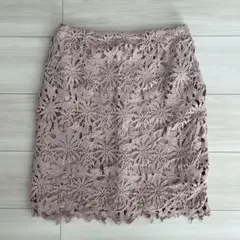 イング　タイトスカート くすみピンク　花柄　レース