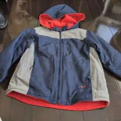 Nike リバーシブルジャケット フード付き