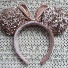 ミニーマウス　スパンコールカチューシャ　リボン　ピンク　美品☆ディズニー