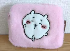 ちいかわ　ふわふわミニポーチ　ちいかわ☆