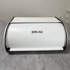 スリーコインズ ブレッドケースのサムネイル