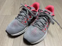 NIKE WMNS AIR ZOOM VOMERO 12 23cm USEDのサムネイル