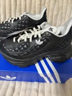 最安adidas OZVENUZ W 23.5cm 新品未使用 オズヴィーナス