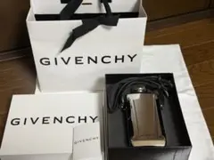 GIVENCH ジバンシー ウォーターボトル 水筒 シルバー - メルカリ