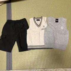 ニットベスト2枚とカーゴパンツセットのサムネイル