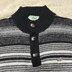 クロコダイル　ストライプニットセーター