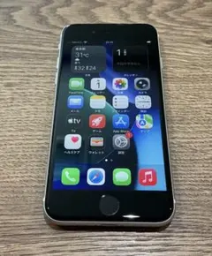 iPhone SE 第3世代 64GB スターライト SIMフリー 【画面割れ】 - メルカリ