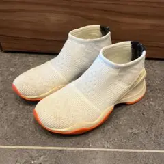 Fendi レディーススニーカー ホワイト/オレンジ