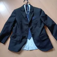 キッズ フォーマルスーツ 120cm 黒 水色シャツ