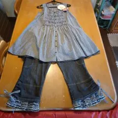 チュニック、インゲボルグ パンツPH ギンガムチェックの可愛いセットアップ。