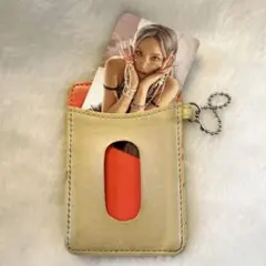 Item thumbnail for item 30db2990-507a-4f87-9fcb-f22618947316