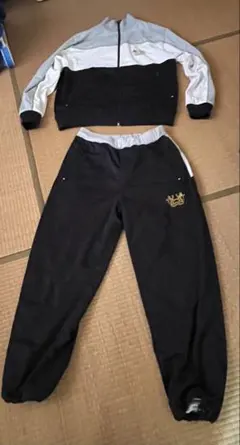 AI l OUT オールアウトジャージ 上下セット2XL AI l OUT オールアウトジャージ 上下セット2XL - メルカリ