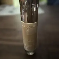 CLARINS エヴァーラスティング ロングウェア 105.5W 中古品のサムネイル