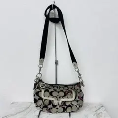 美品】COACH オプアート クローバー ミニショルダーバッグ 馬車ロゴ 