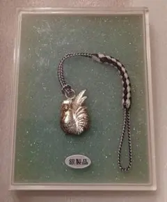 Item thumbnail for item 45f87b83-7bfe-40a5-990a-2517054443b4