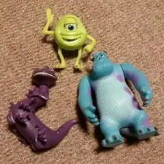 ディズニー モンスターズインク フィギュア！