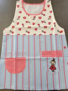 新品　ムーミン保育士エプロンのサムネイル