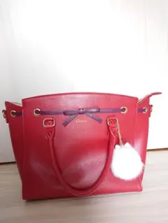 Beaute レッド ショルダーバッグ - メルカリ