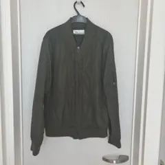オリーブ色 MA-1ジャケット
