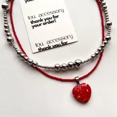 シルバービーズネックレス　デザイン赤ハートモチーフ　チョーカー風ネックレス