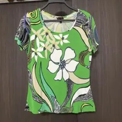 エスカーダ Tシャツ 総柄 花柄 グリーン 緑