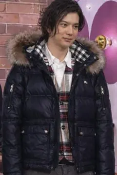 バーバリーブラックレーベル　5ＷＡＹ　ダウンジャケット　黒系　Ｍ