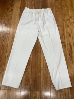 ZARA ホワイトスラックス ウエストゴム