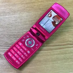 docomo STYLE series F-04C 小悪魔 PINK - メルカリ