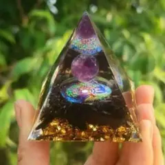 オルゴナイト ブラック 黒 ピラミッド 浄化 クリスタル オブジェ 置物★