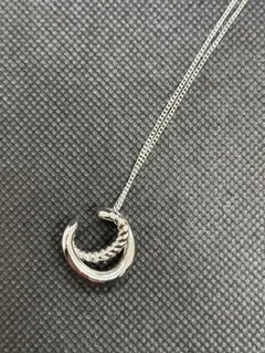 ツイストリングネックレス