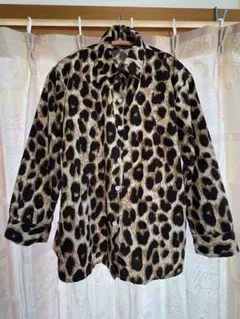 レオパード　ヒョウ柄　長袖シャツ　Ｍ〜Ｌサイズ