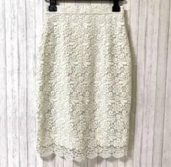 ユニクロ UNIQLO タイトスカート 膝丈　白 ホワイト 総レース S