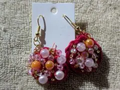 Item thumbnail for item 80a247b9-3dea-43b9-b2de-0760338299db