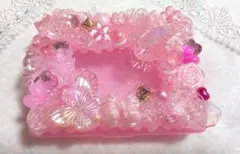 ♡ホイップデコ　ピンクのトレーディングカードケース 花と蝶デザイン