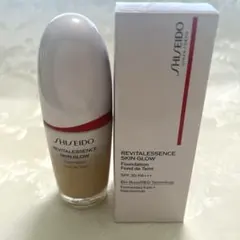 SHISEIDO エッセンススキングロウファンデーション250