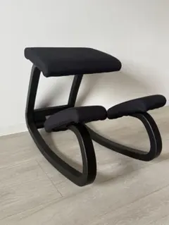 Item thumbnail for item fe0ea2b3-83f6-4fdb-8d50-c57c74bd2c48