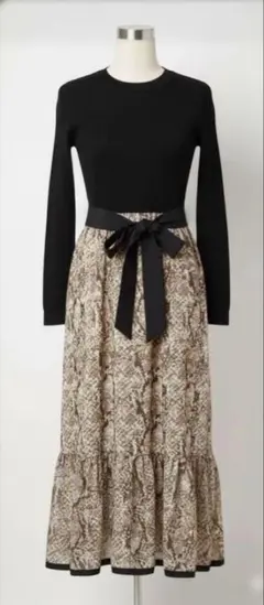 美品】ロイヤルパーティーパイソン柄ドッキングワンピース ニット✕シフォン